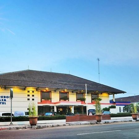 Hotel Cirebon Plaza Buitenkant foto